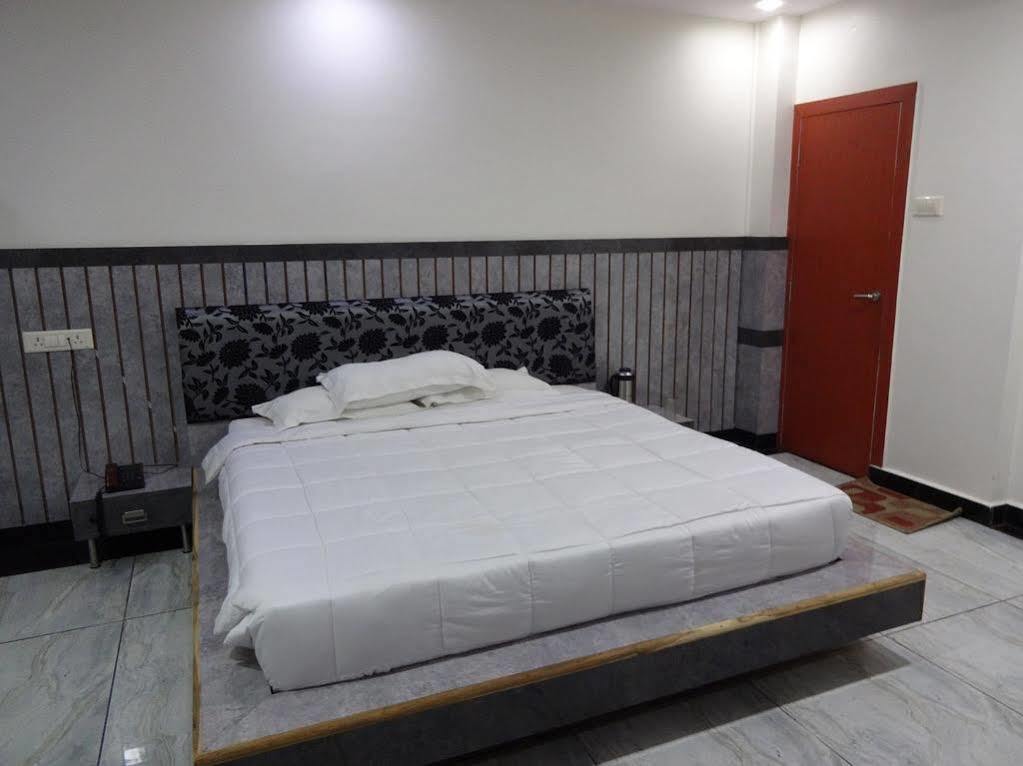 Hotel Shree Vinayak Palace Bhopal Luaran gambar