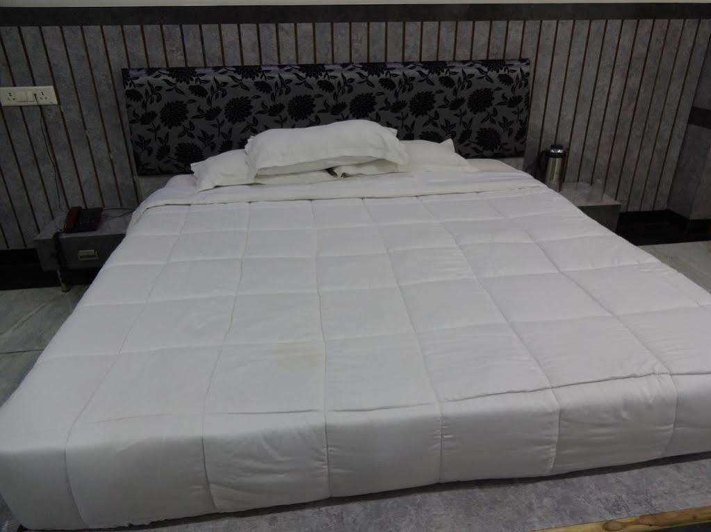 Hotel Shree Vinayak Palace Bhopal Luaran gambar